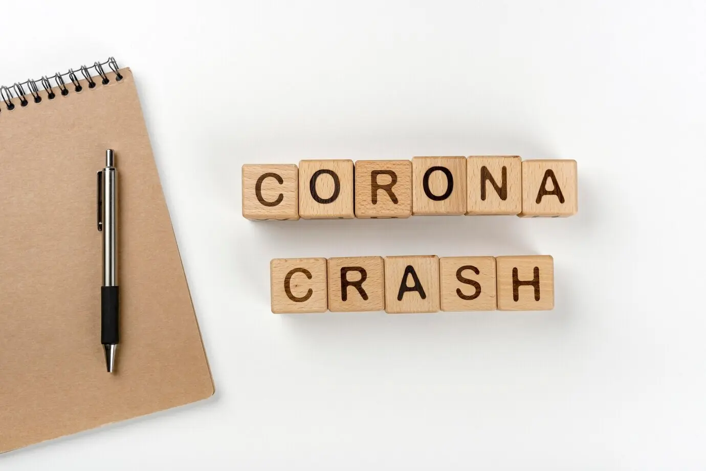 Message « Stop au coronavirus » avec un carnet